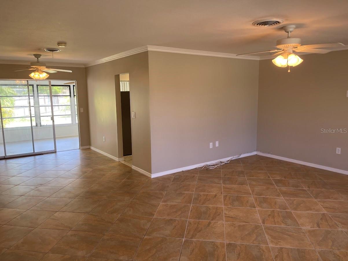 609 Shamrock Boulevard, FL