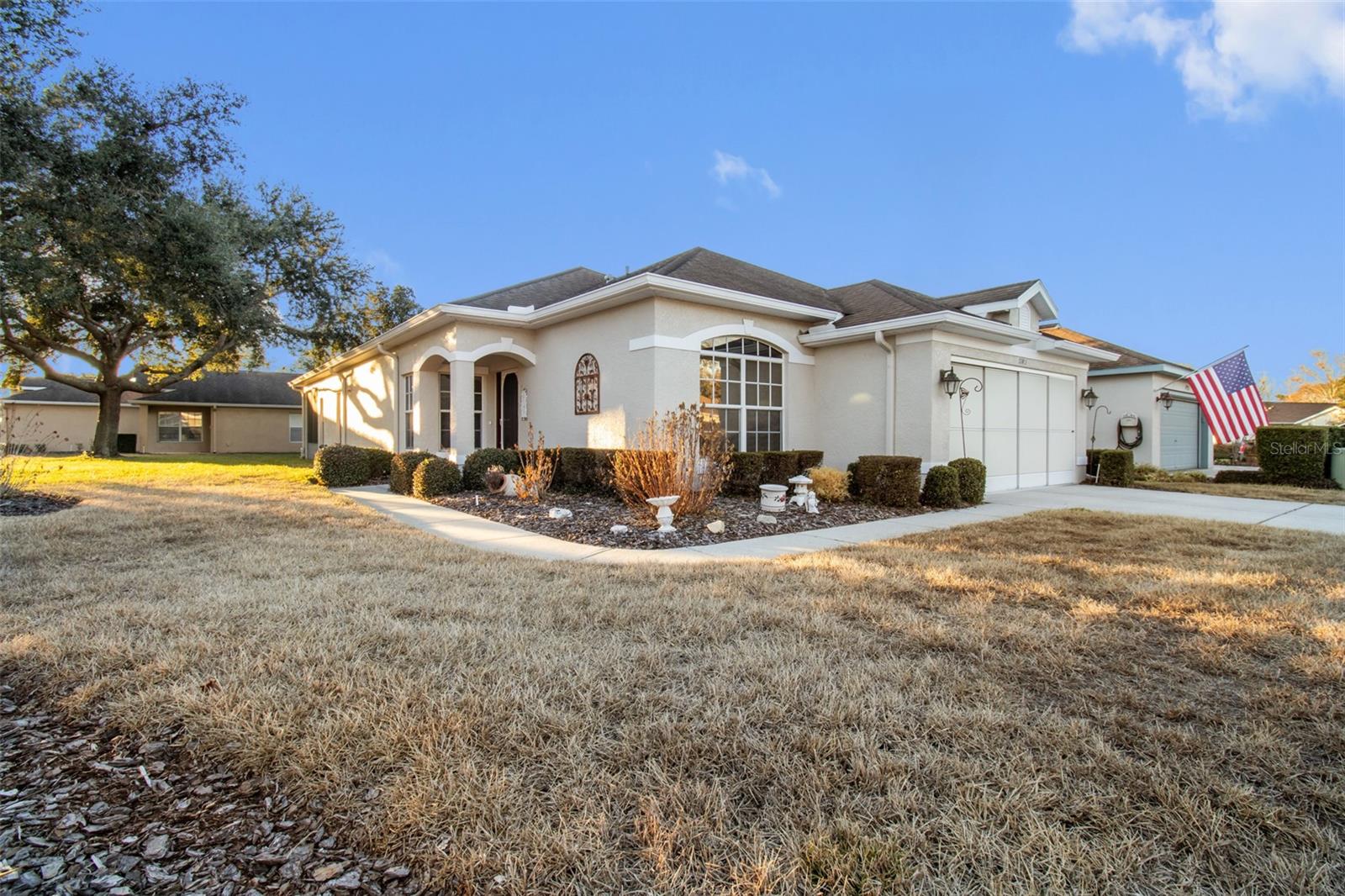 11911 Valley Falls Loop, FL