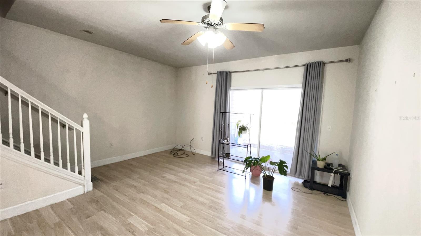 859 Nw 21st Avenue, FL