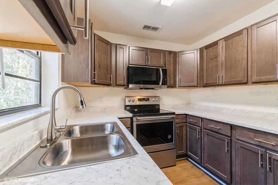 2522 4th Terrace, FL