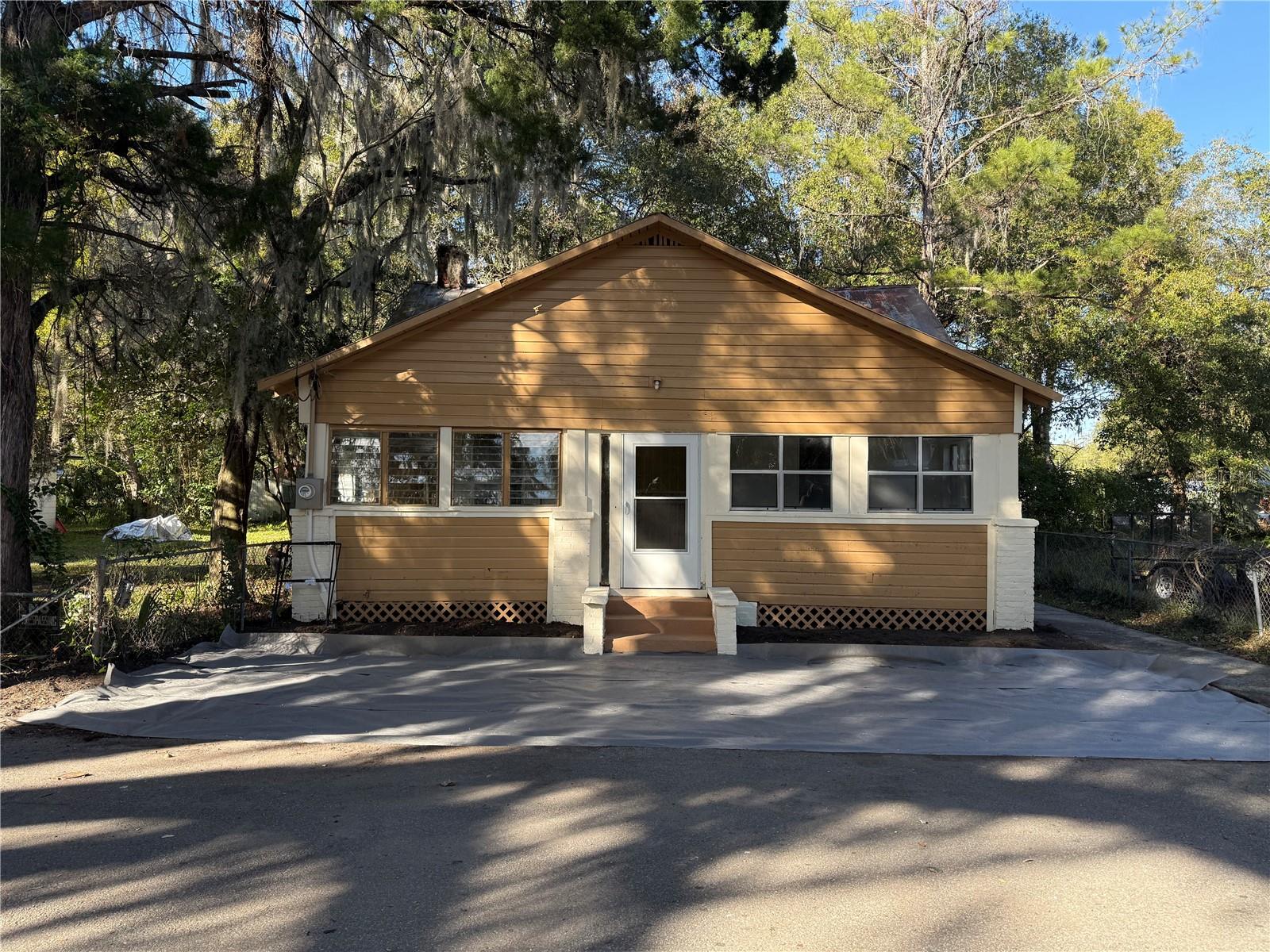 708 6th Avenue, FL