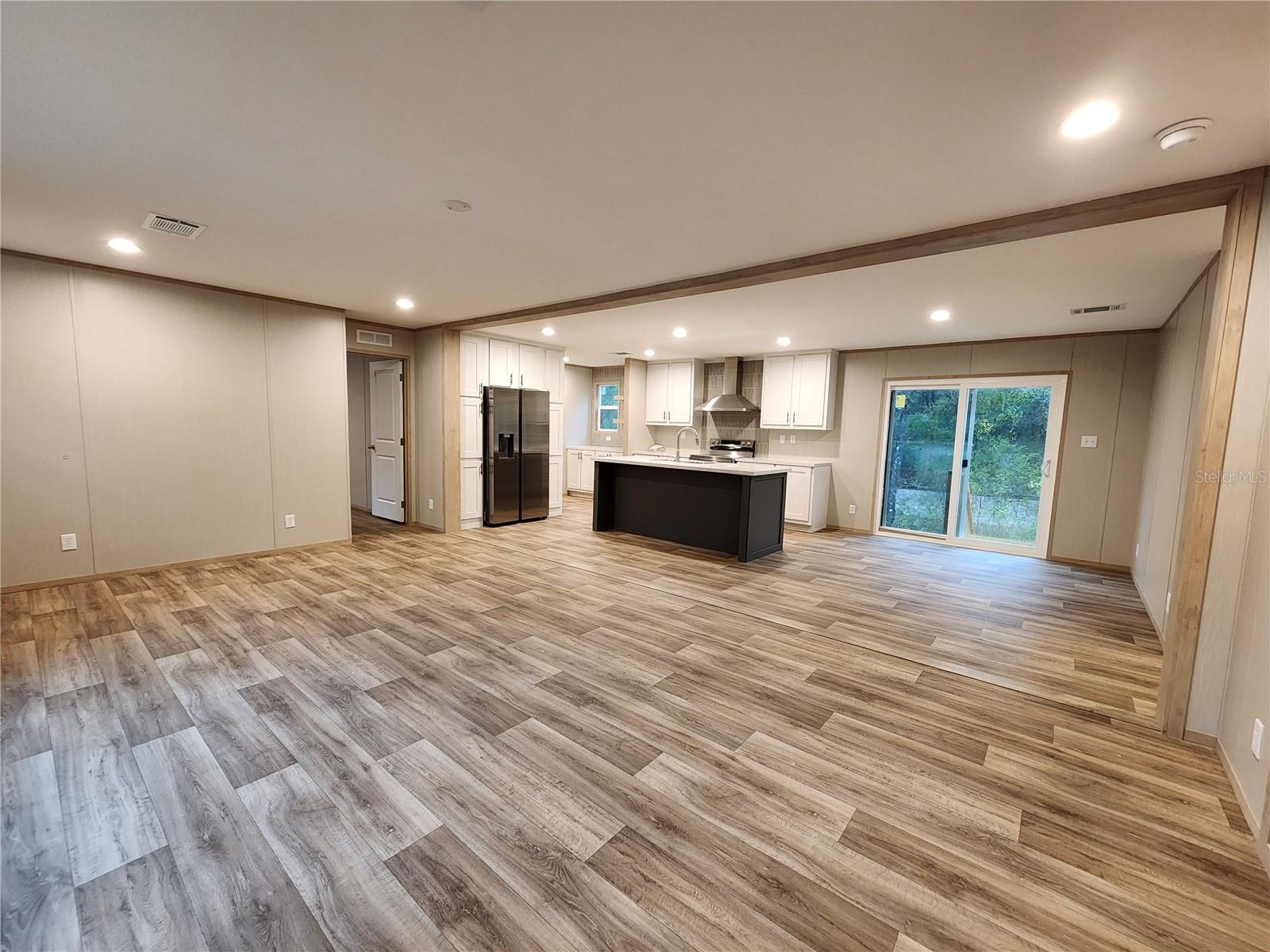 7513 Dunklin Street, FL