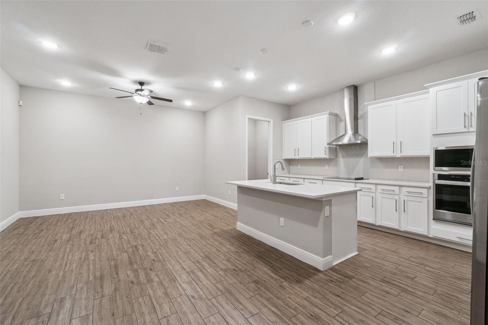 6447 Cyrils Drive, FL