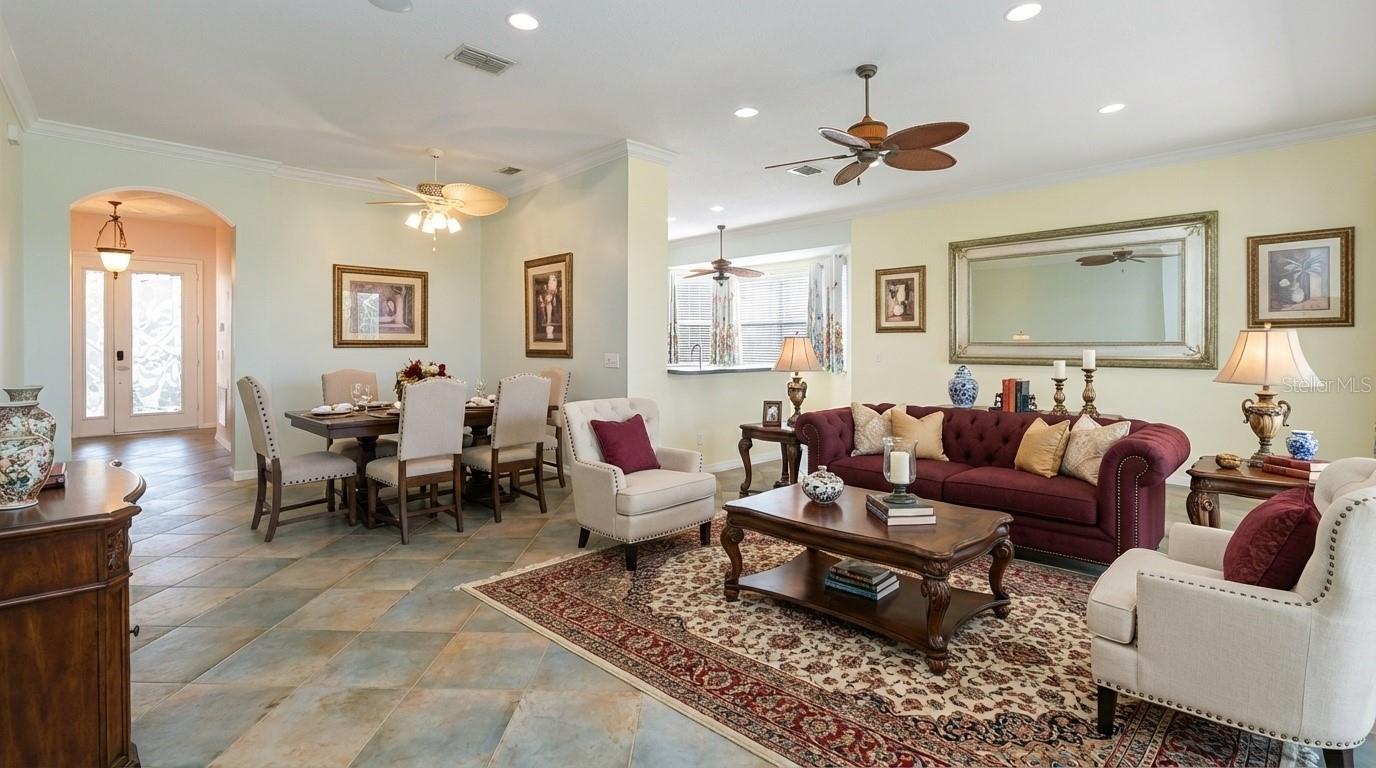 129 Crepe Myrtle Drive, FL