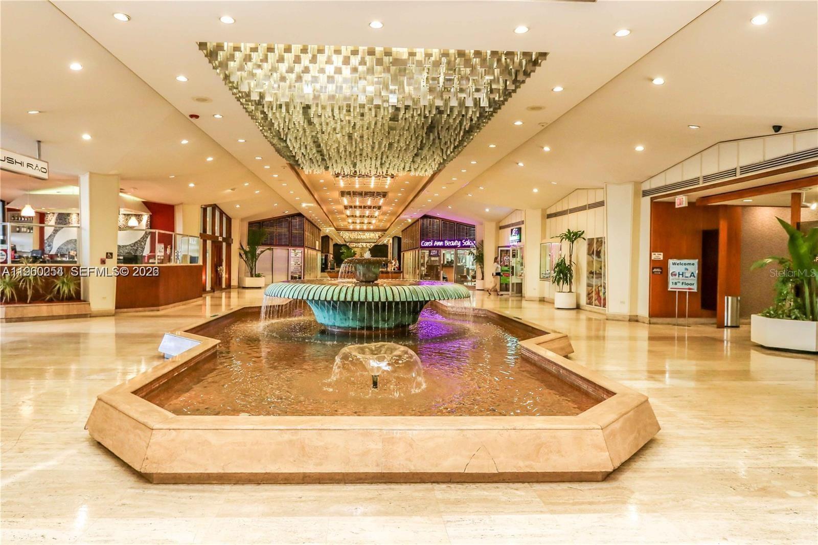 999 Brickell Bay Drive, FL