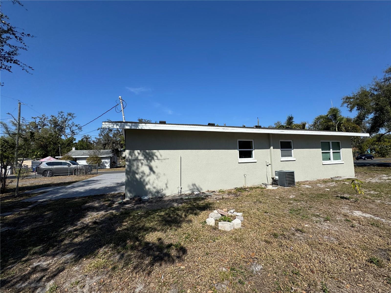 2802 5th Street, FL