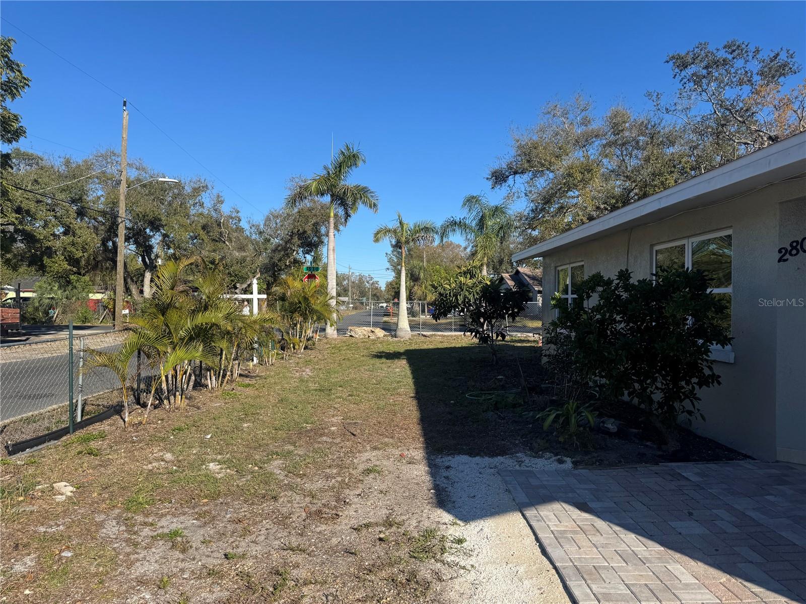 2802 5th Street, FL
