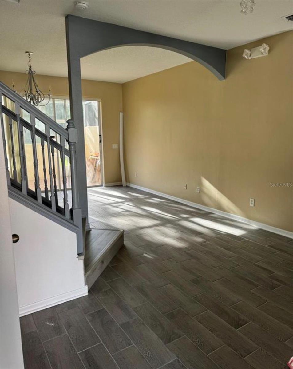 1289 Beach Circle, FL