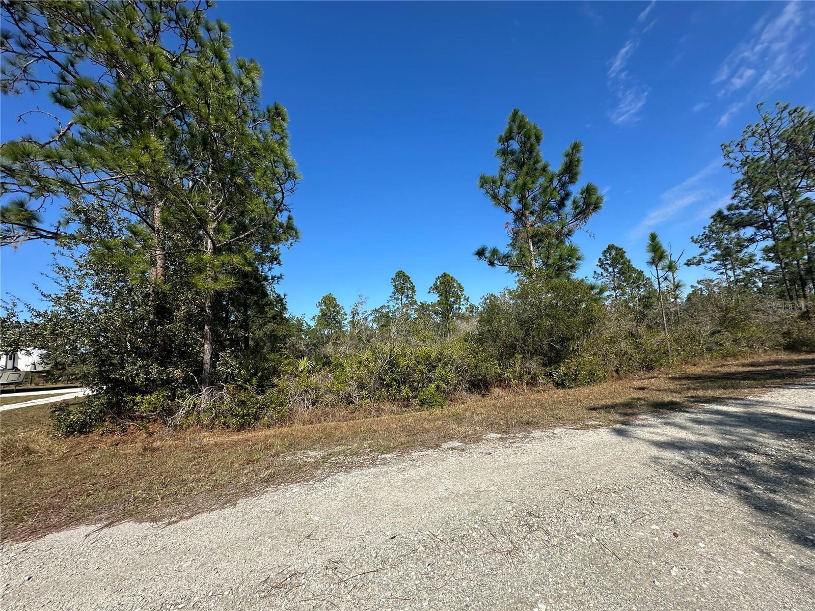 22 Bougainville Drive, FL