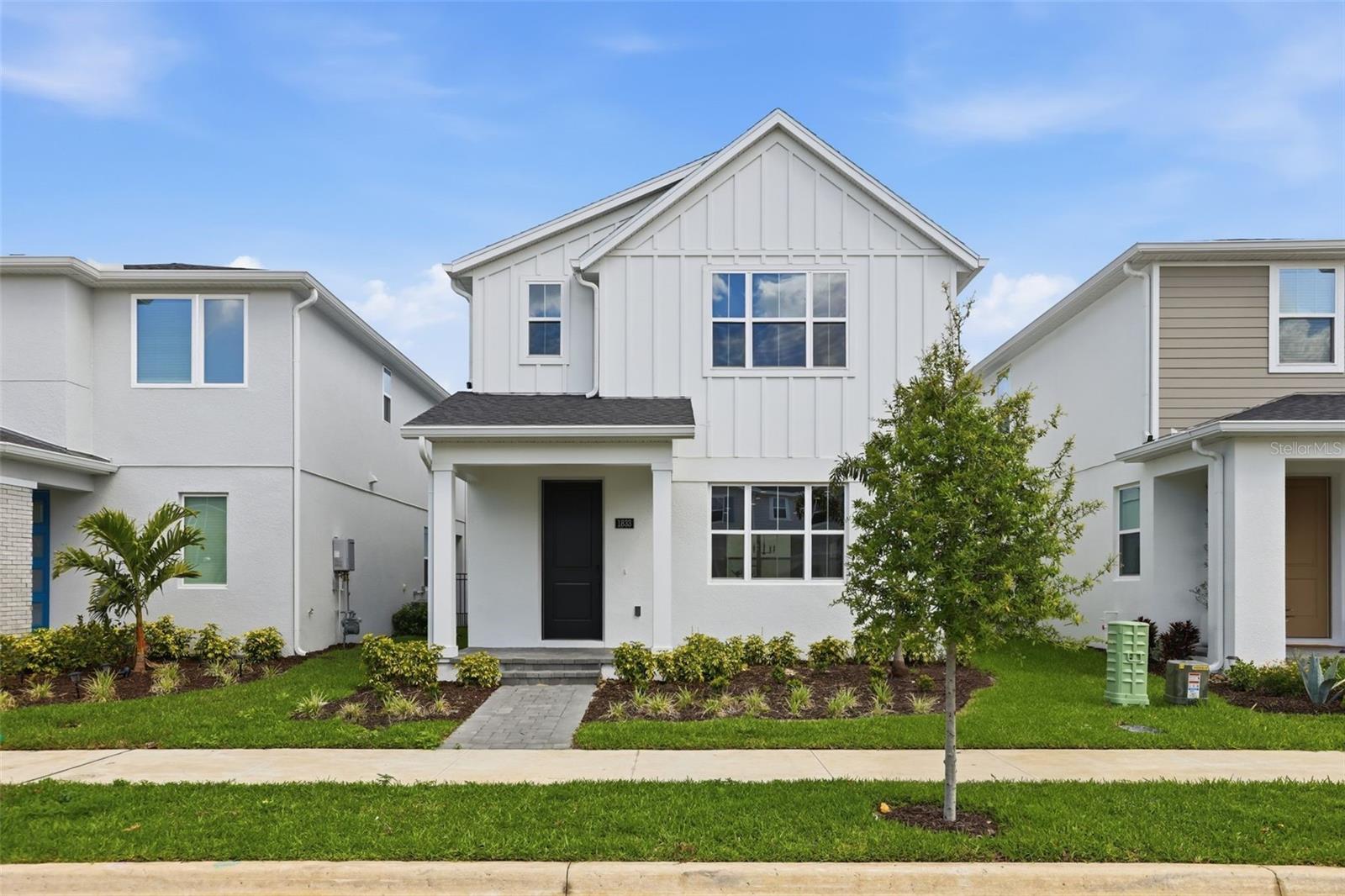 1833 Crowncrest Drive, FL