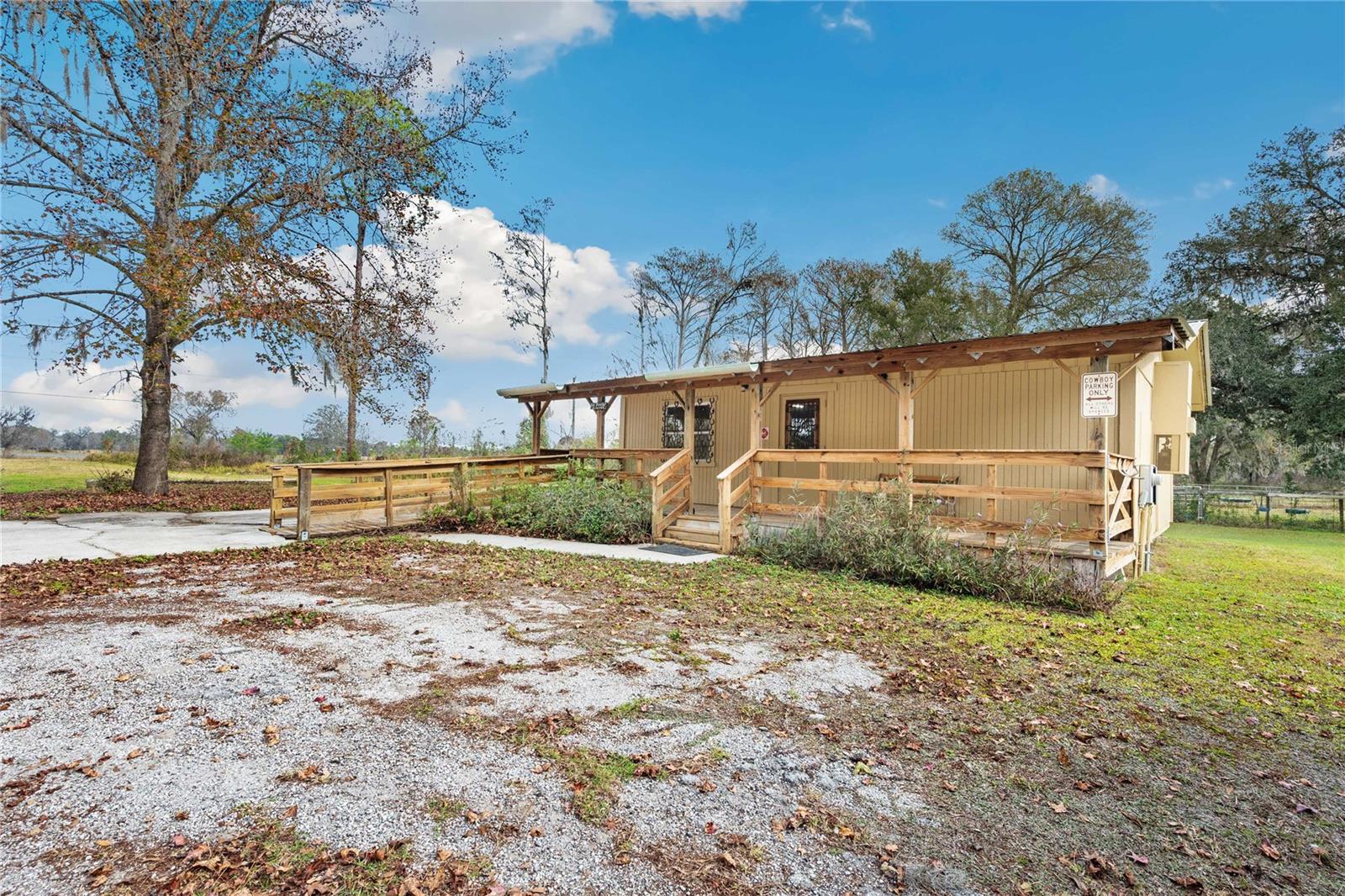 1499 Sr 50, FL