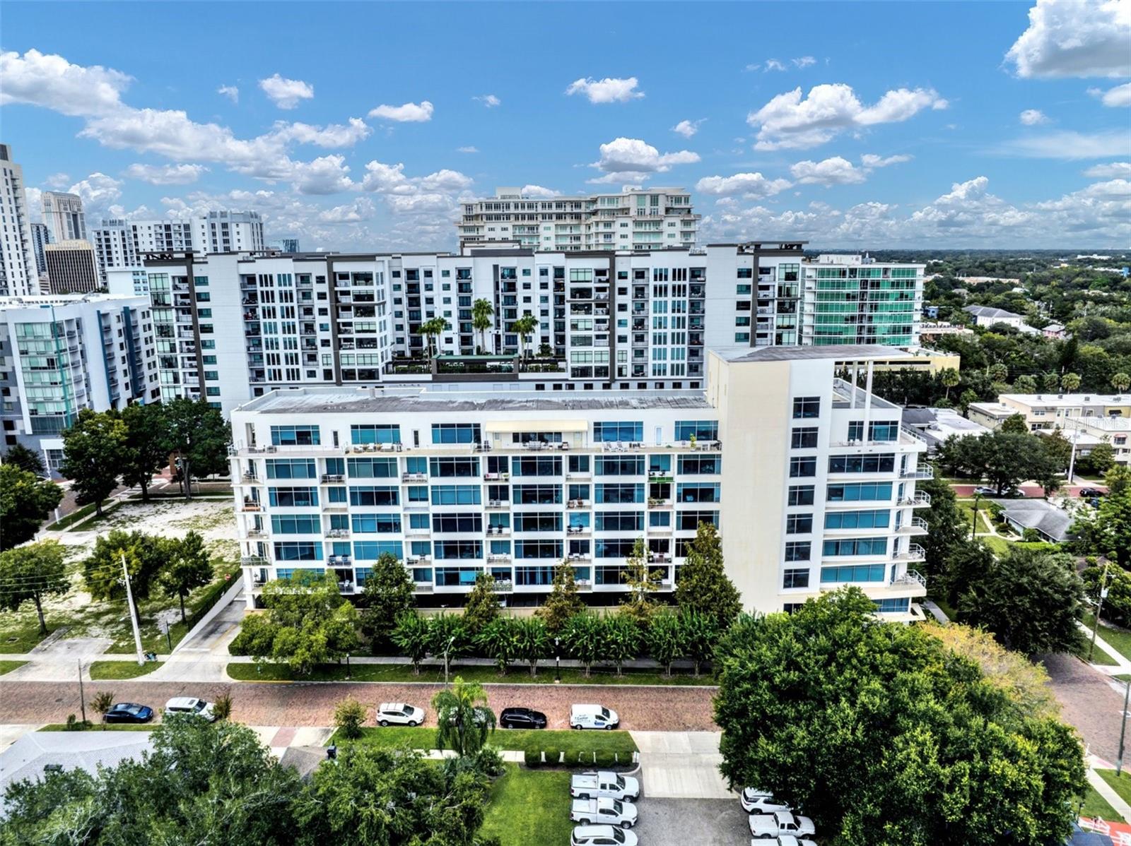 525 Jackson Street, FL