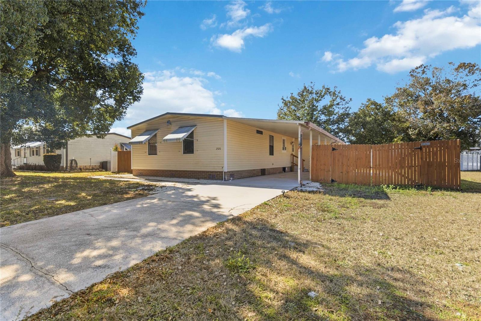 2320 Darby Lane, FL