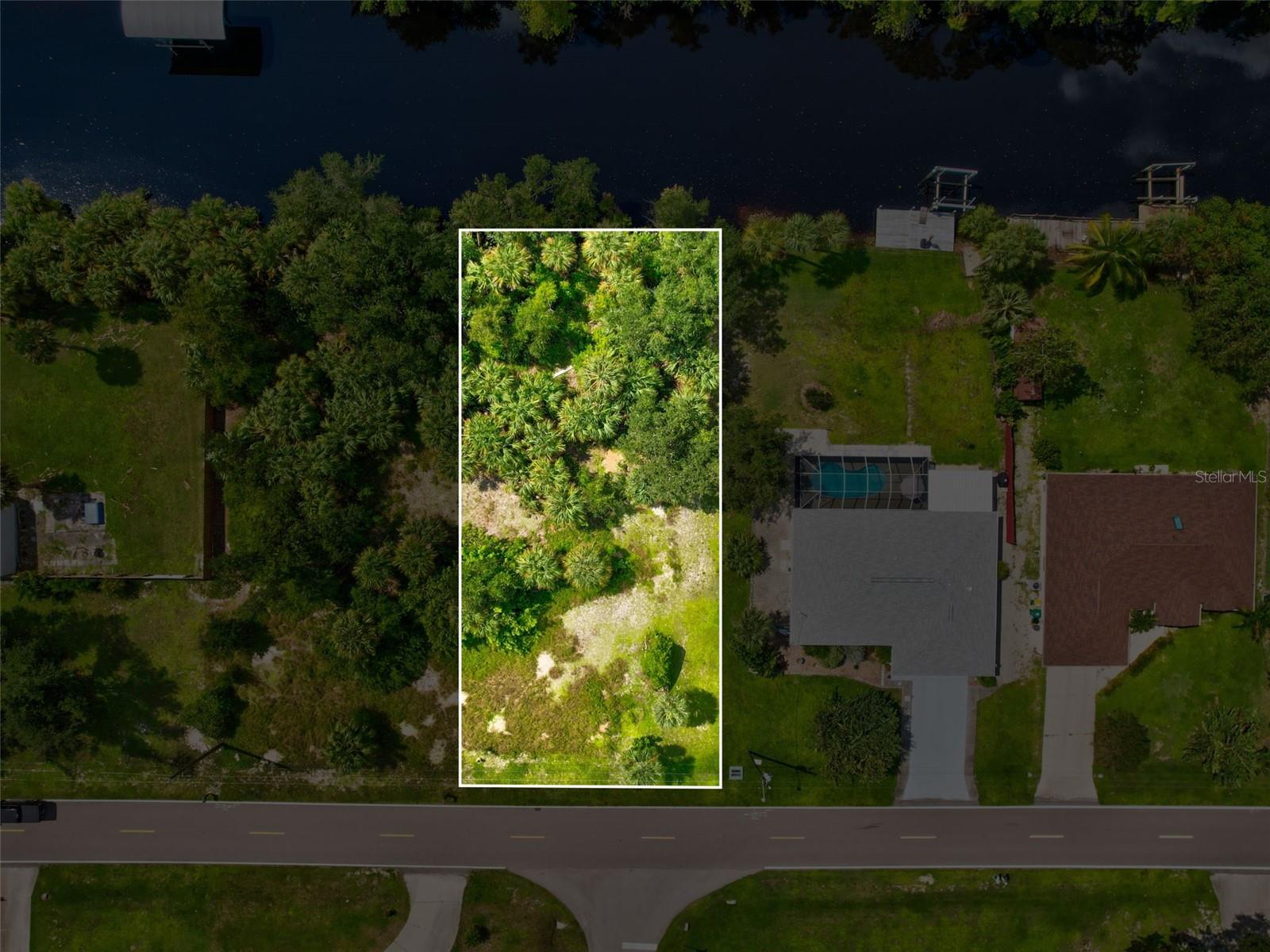 2265 Cedarwood Street, FL