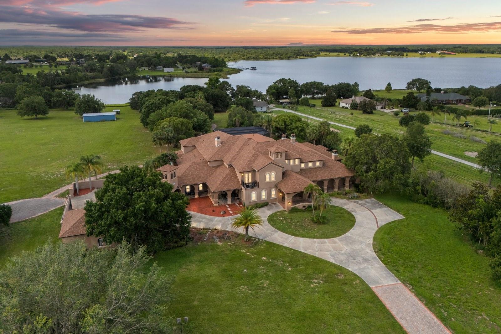 9400 Laws Rd, FL