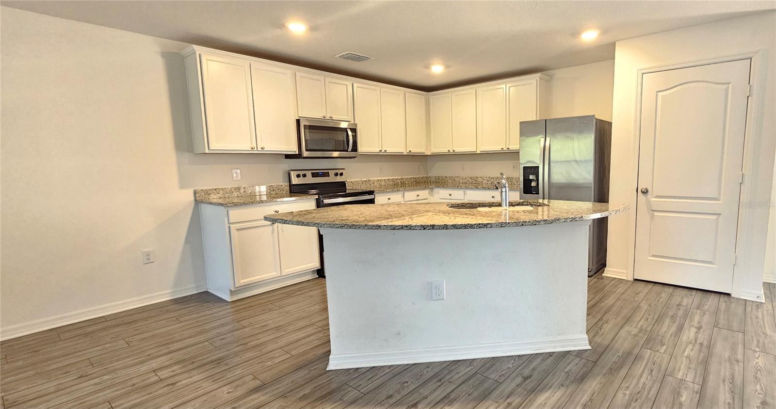 667 Bay Leaf Drive, FL