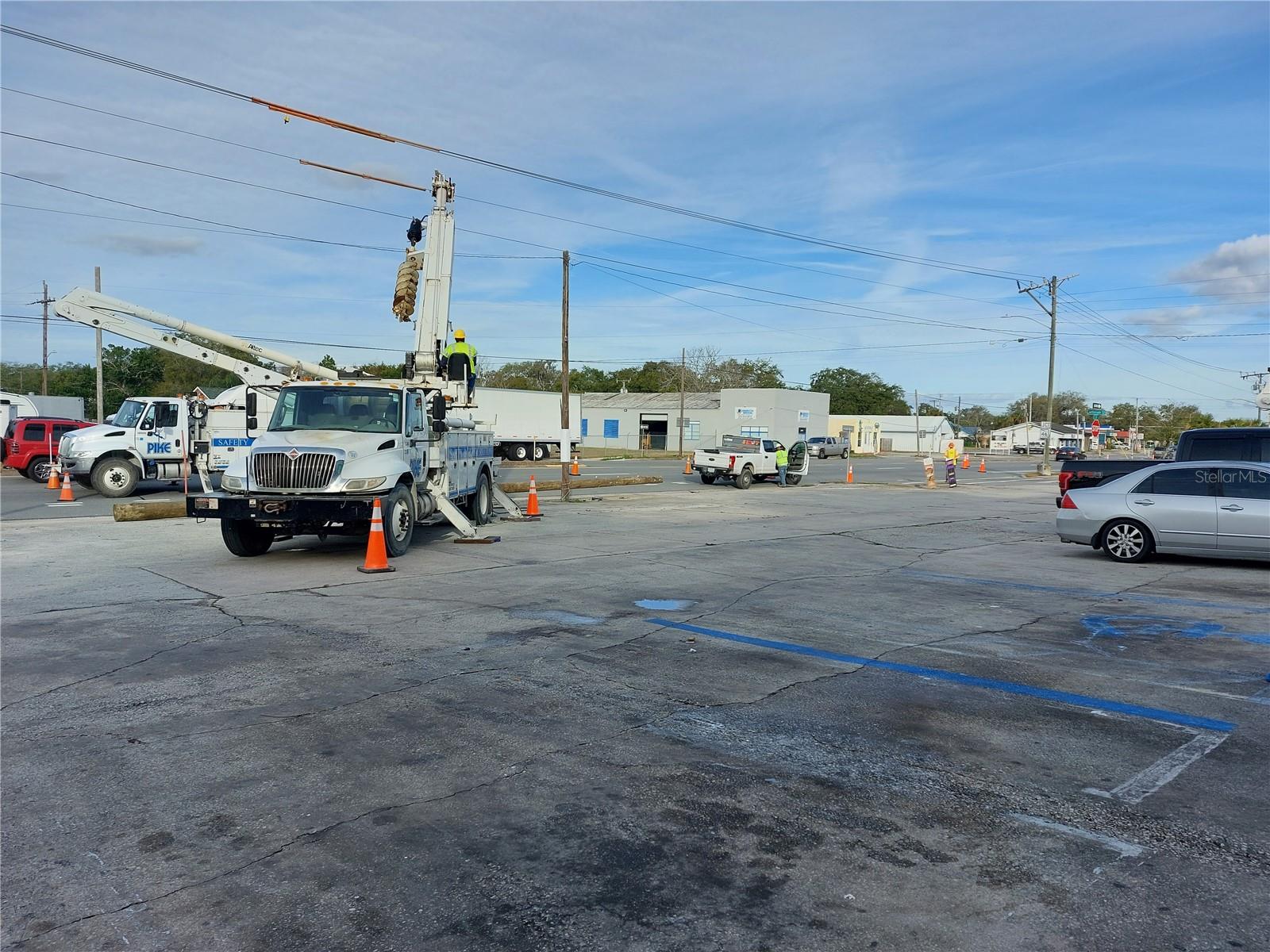 2399 Us 1, FL