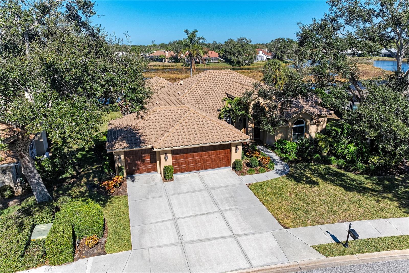 8383 Cypress Hollow Drive, FL