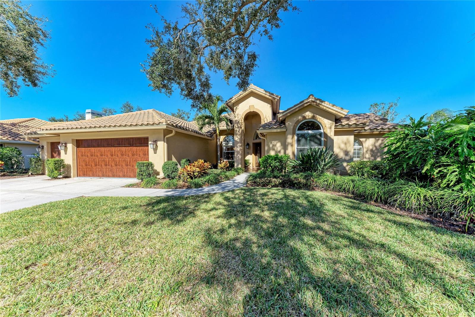 8383 Cypress Hollow Drive, FL
