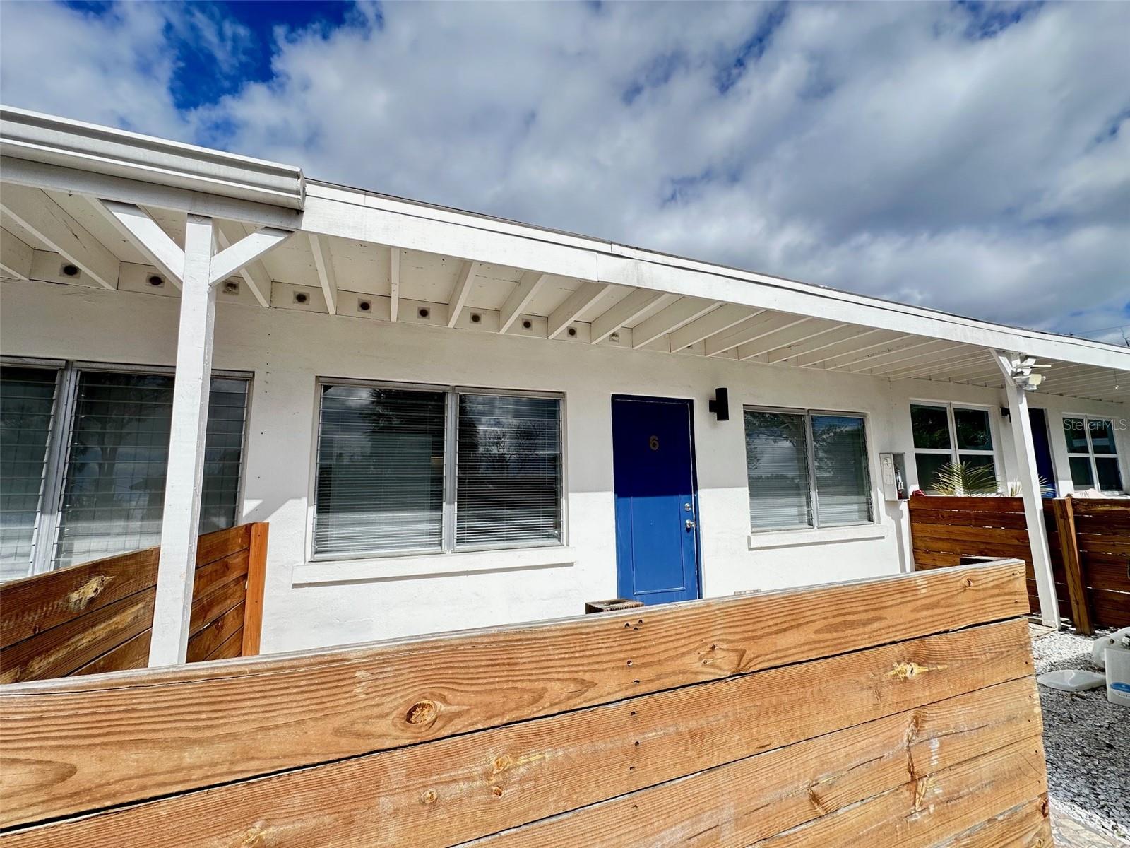 2035 Edgewater Drive, FL