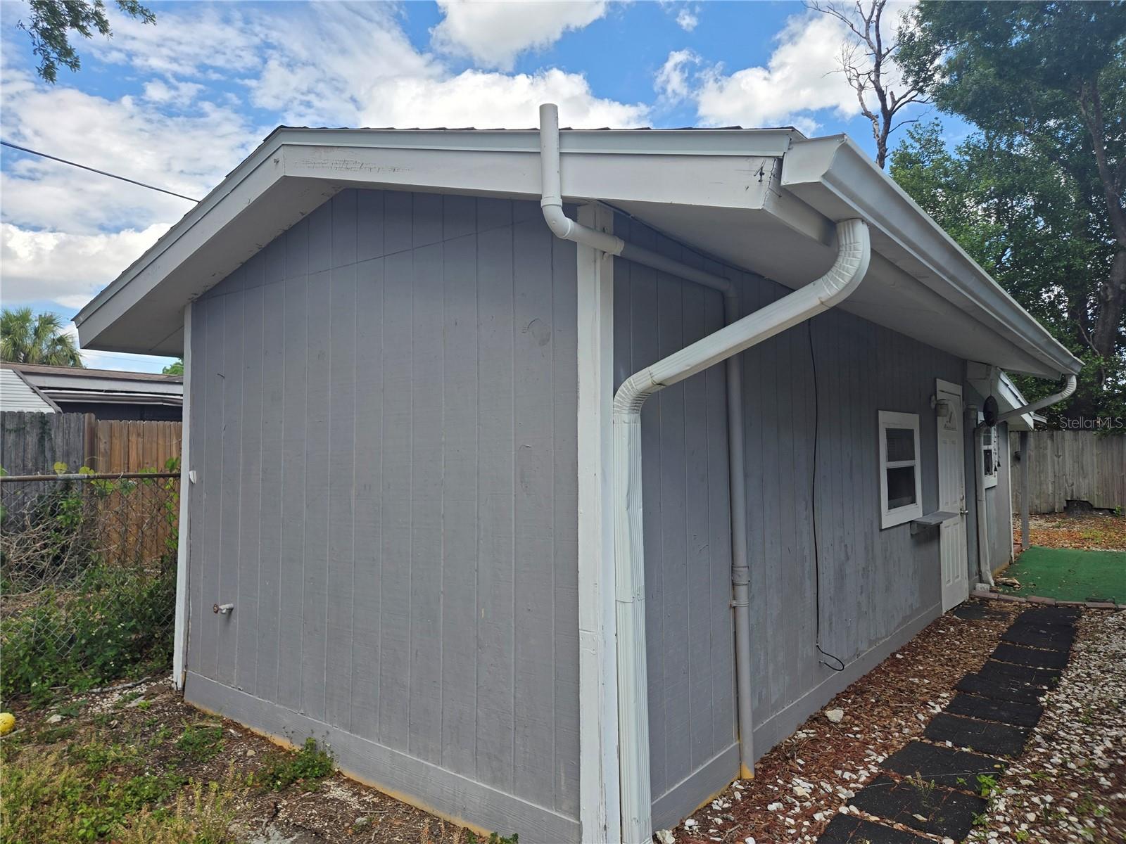 2921 Walnut Street, FL