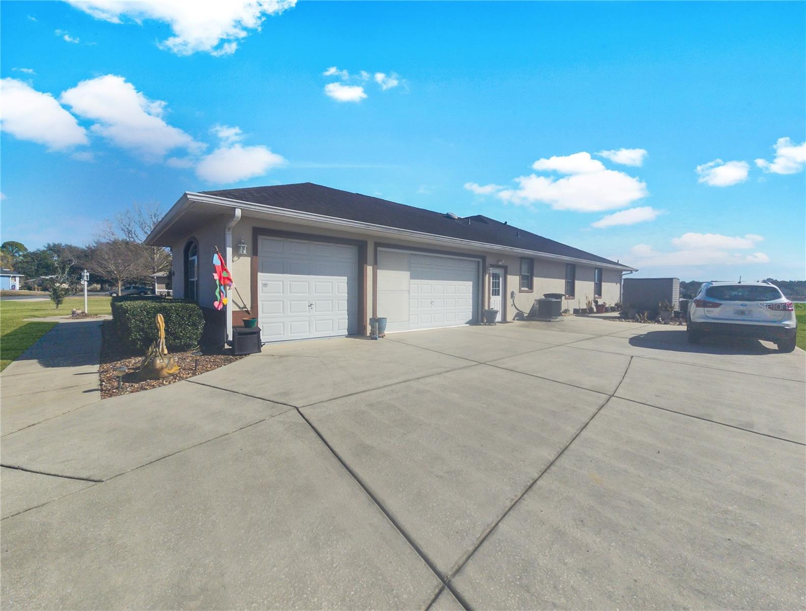 77 Hickory Loop, FL