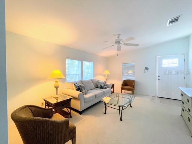 618 Green Circle, FL