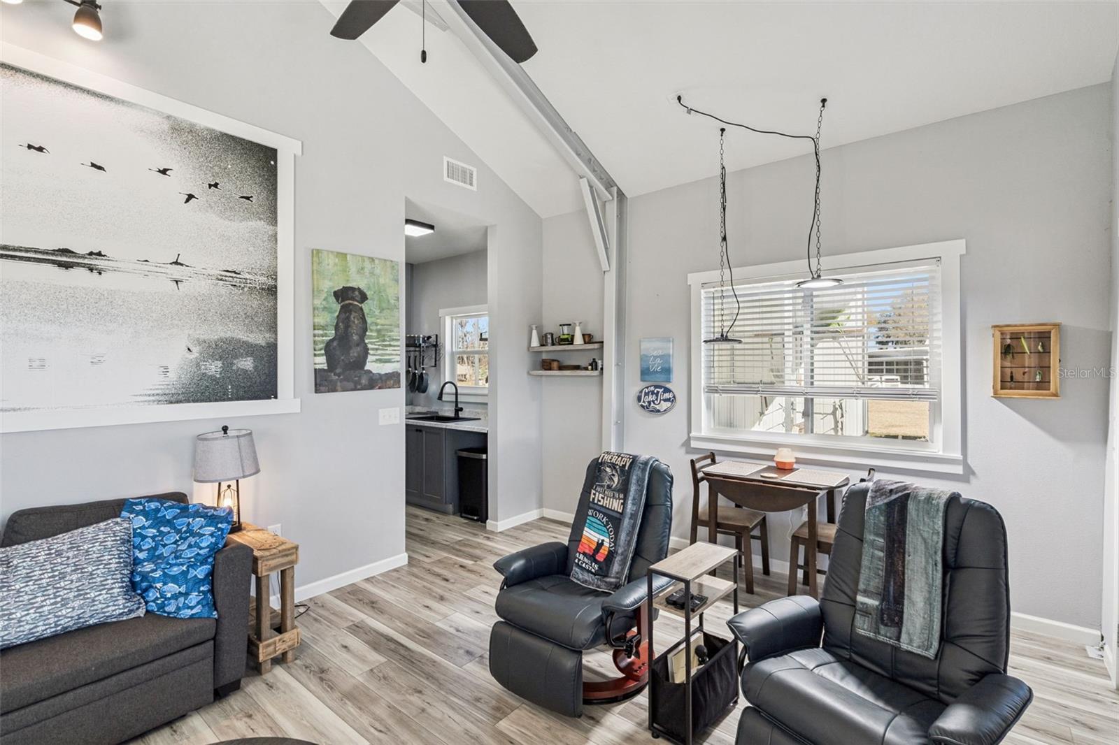 645 Cr 485a, FL