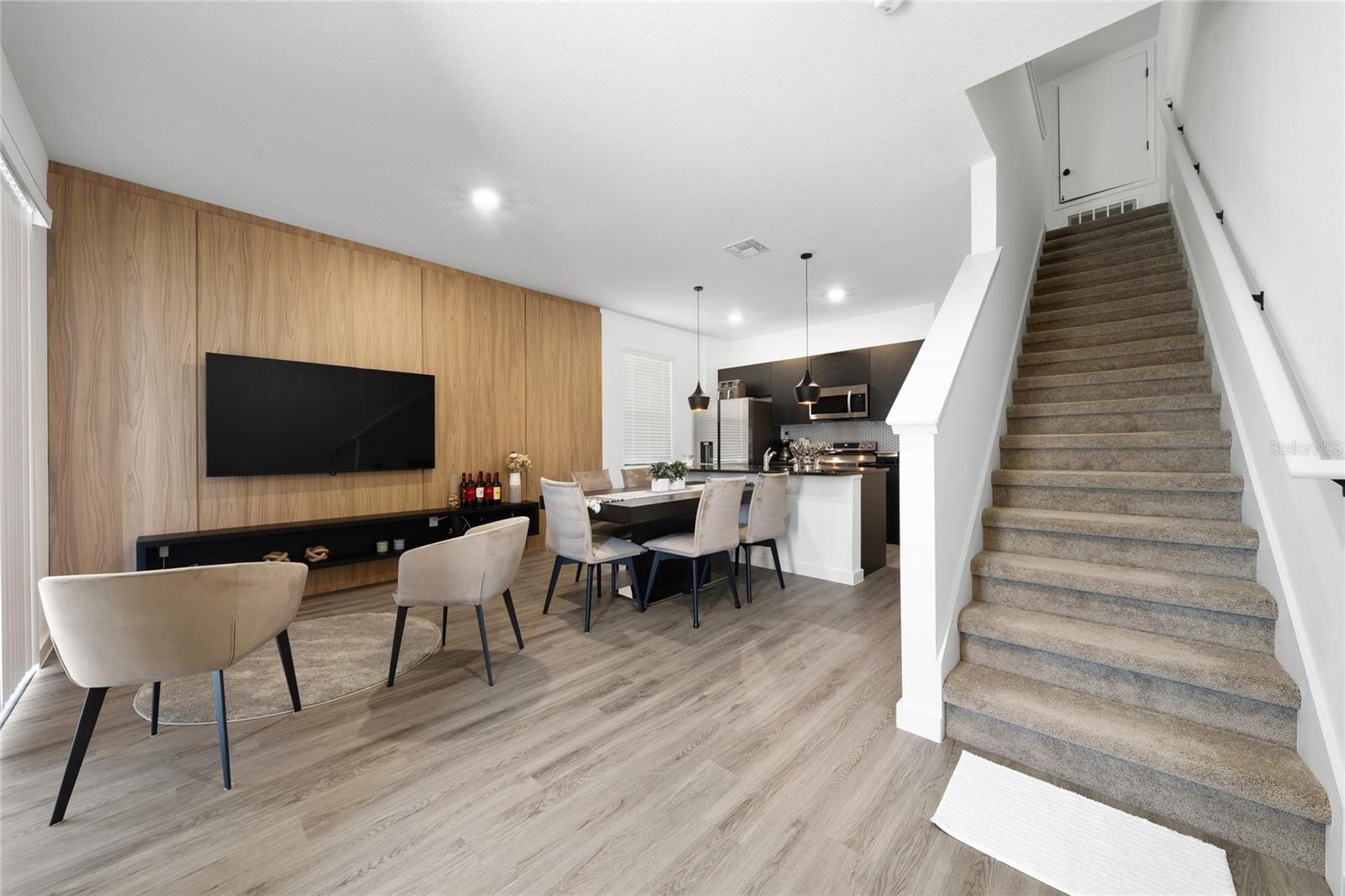 3227 Sustainable Way, FL