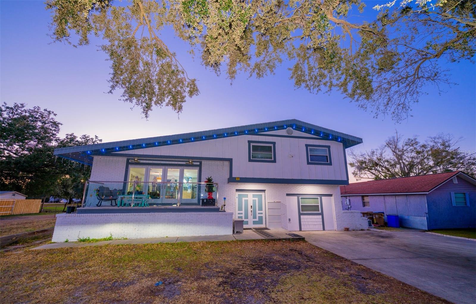2932 Larson Street, FL