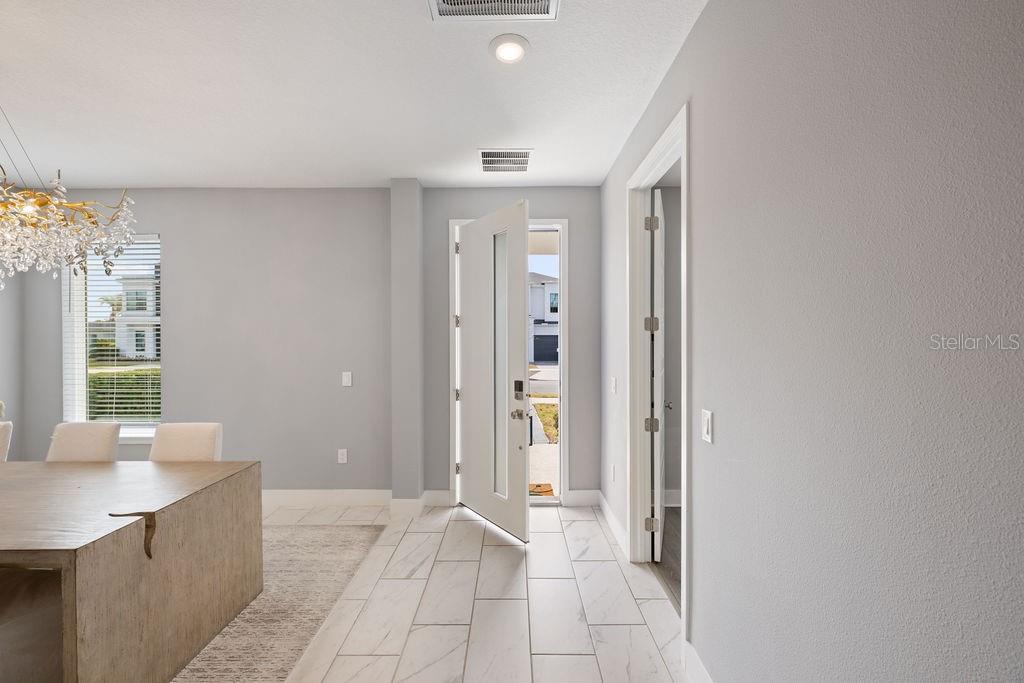 21 Steele Street, FL