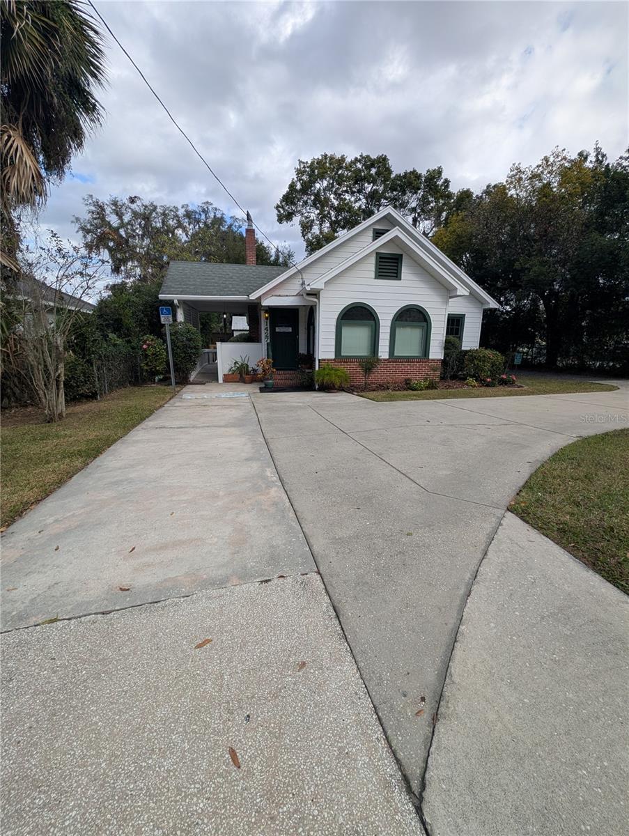 1427 Fort King Street, FL