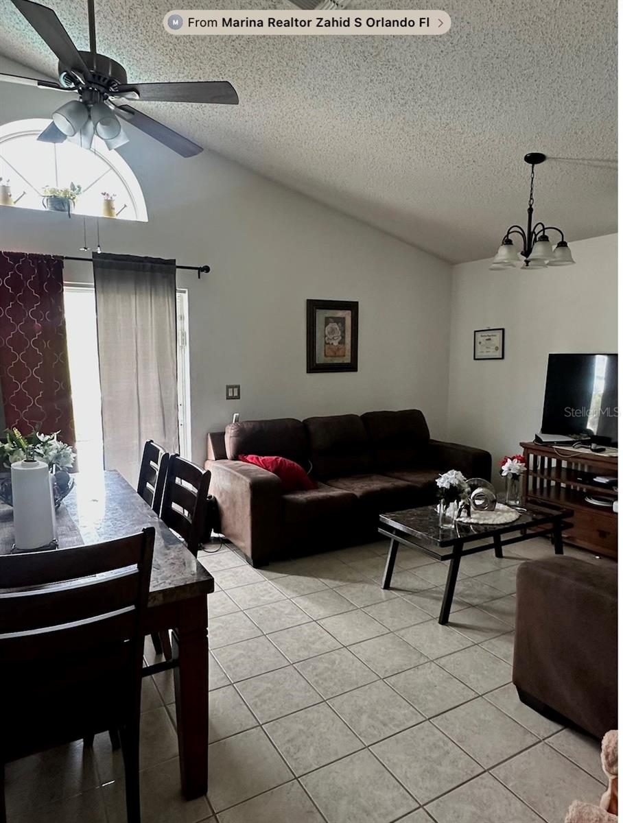 242 Durango Loop, FL