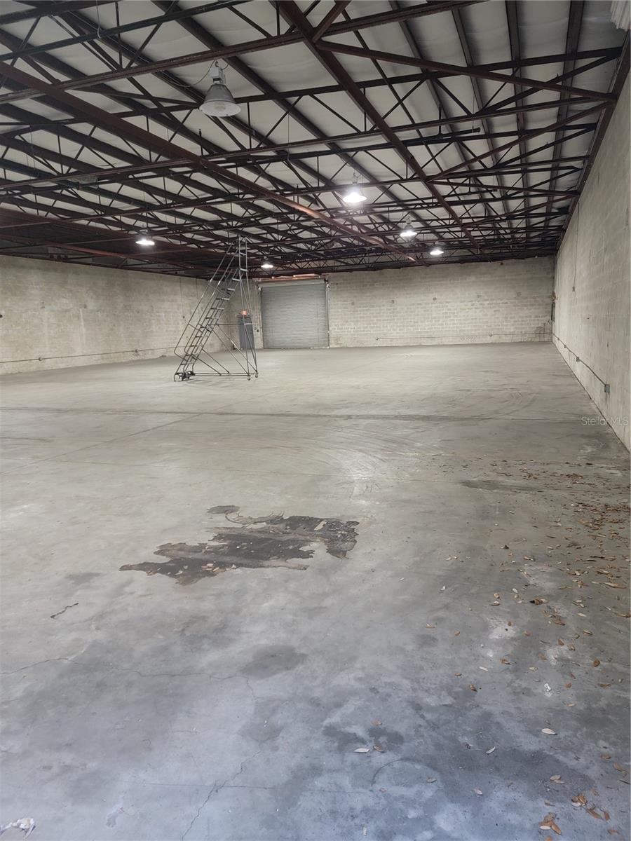 737 Commerce Drive, FL
