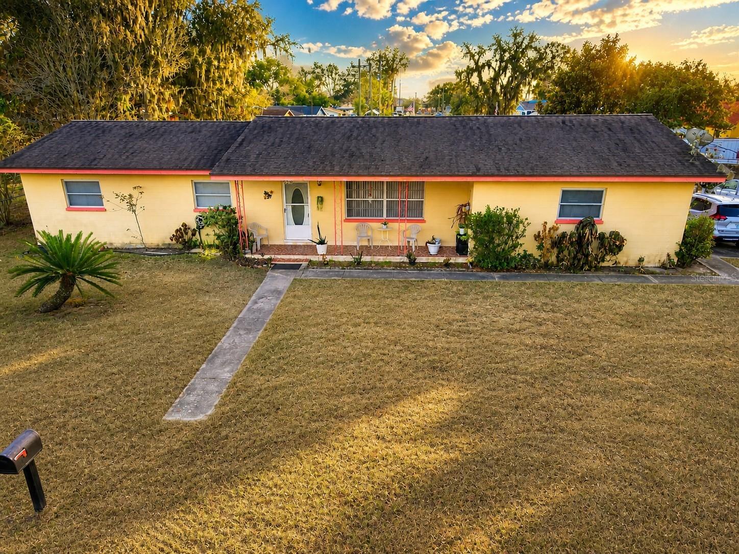 2550 Gress Lane, FL
