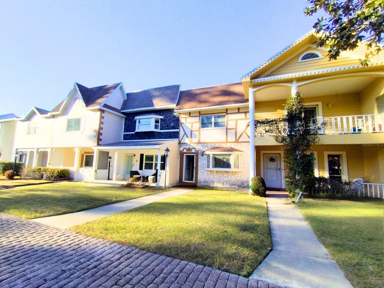 8830 98 Place, FL