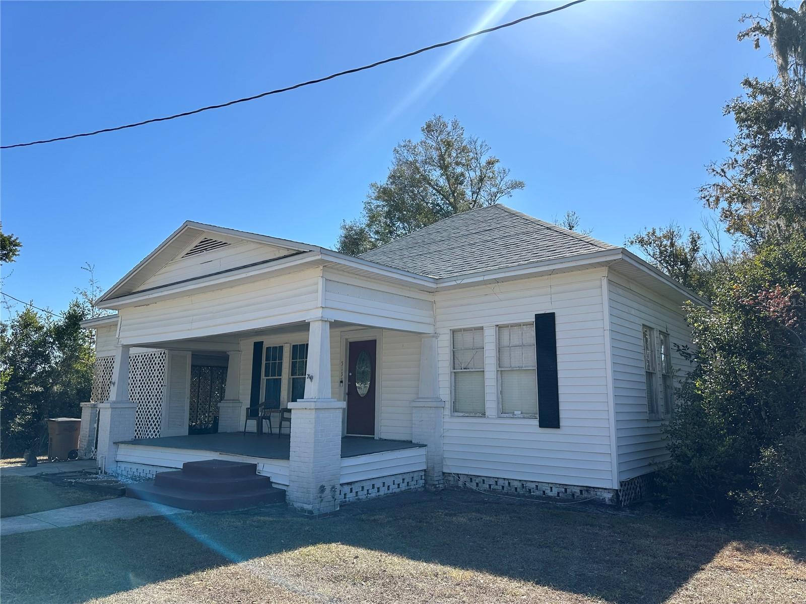 513 Main Street, FL