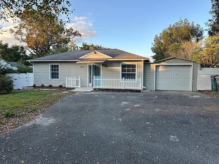 1129 12th Street, FL