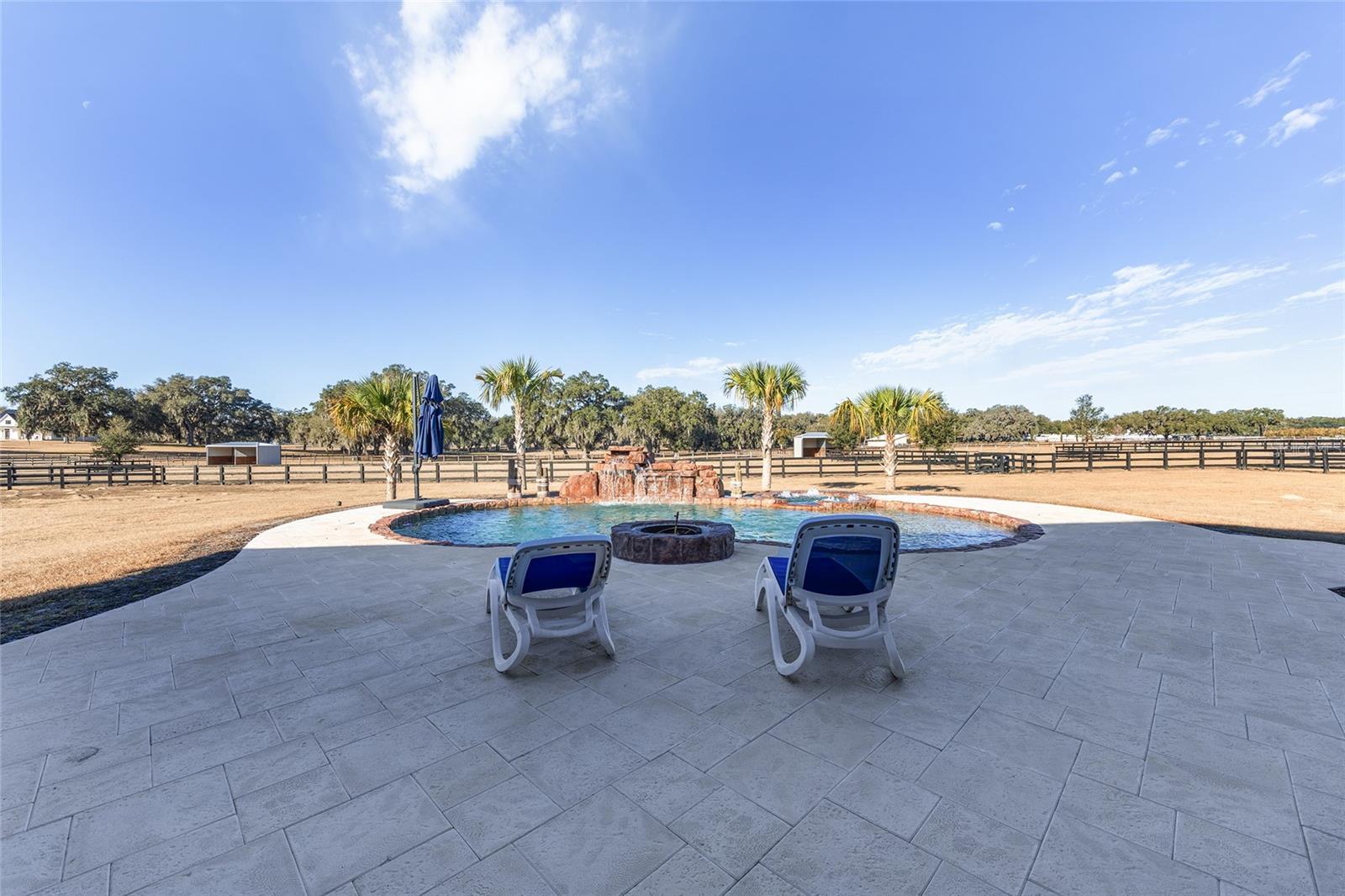 12000 Highway 475, FL