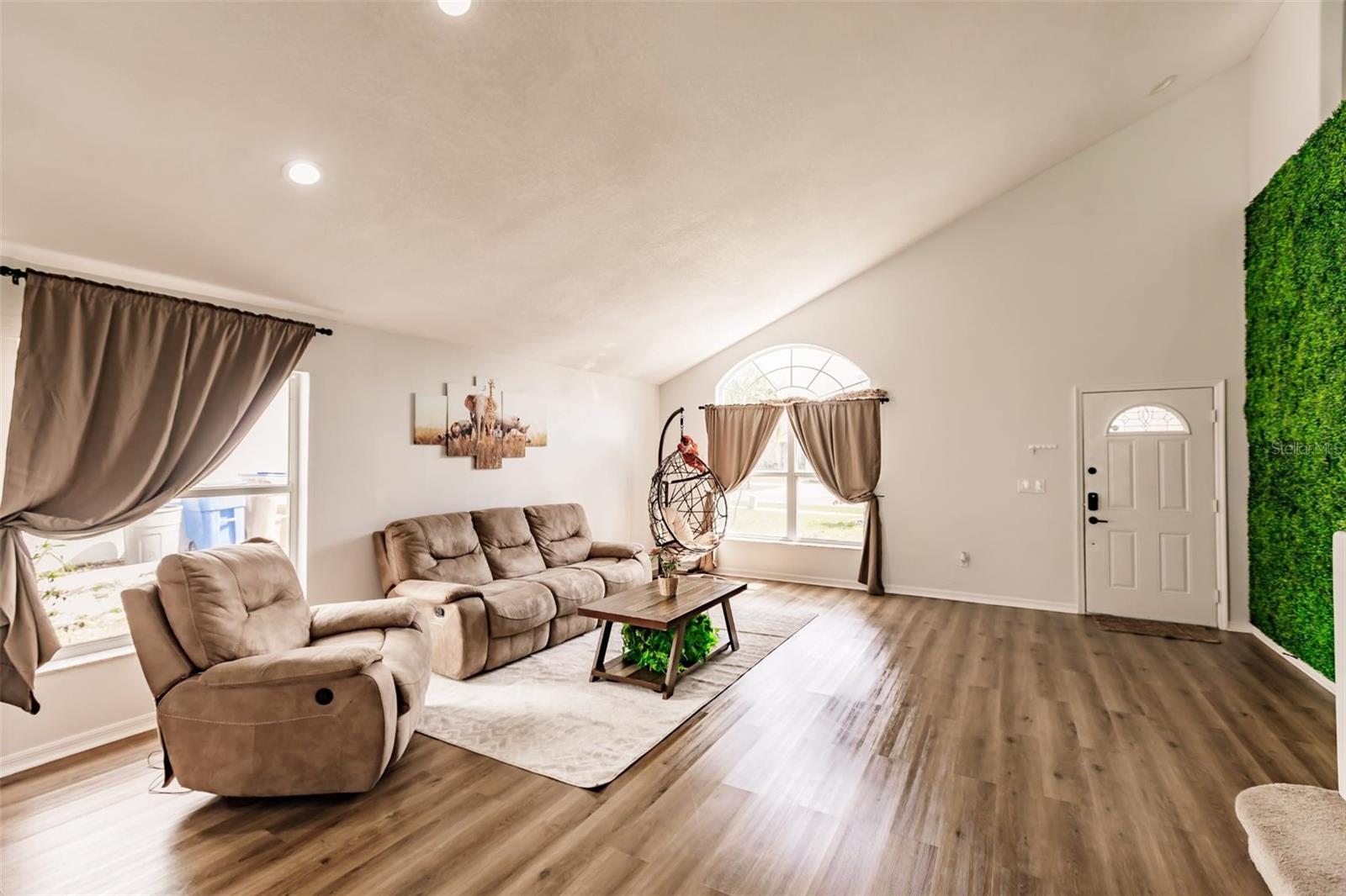 3022 Bransbury Court, FL