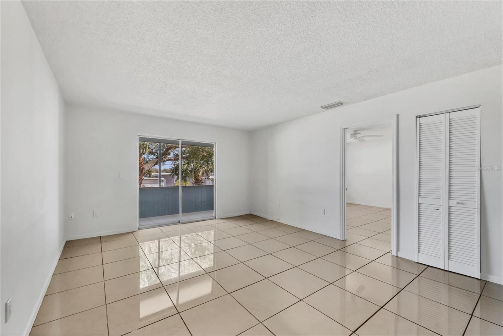 5503 Fountain Lake Circle, FL