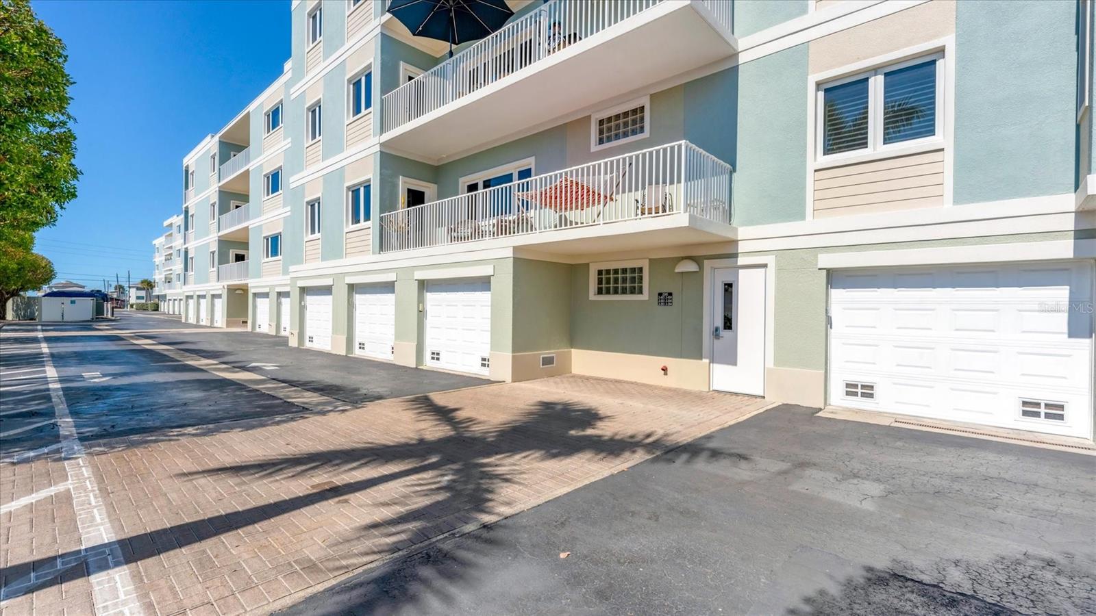 2245 Beach Rd., FL