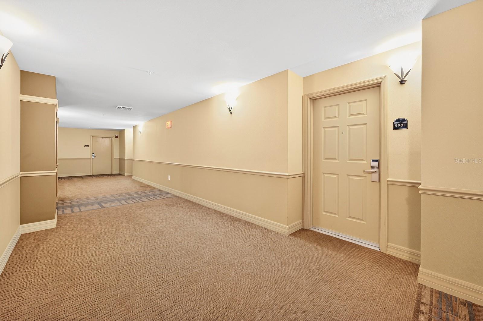 8125 Resort Village Drive, FL