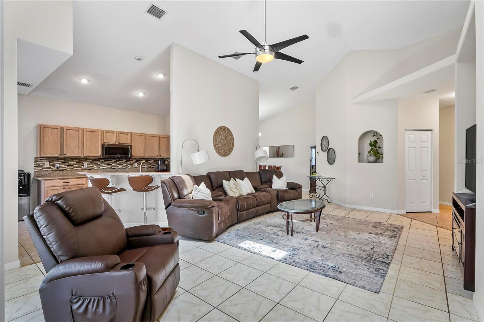 19 Raintree Circle, FL