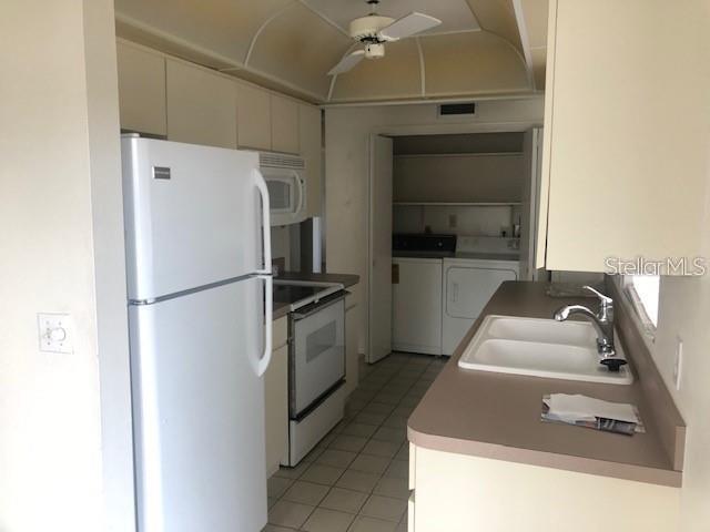 2125 Pueblo Circle, FL