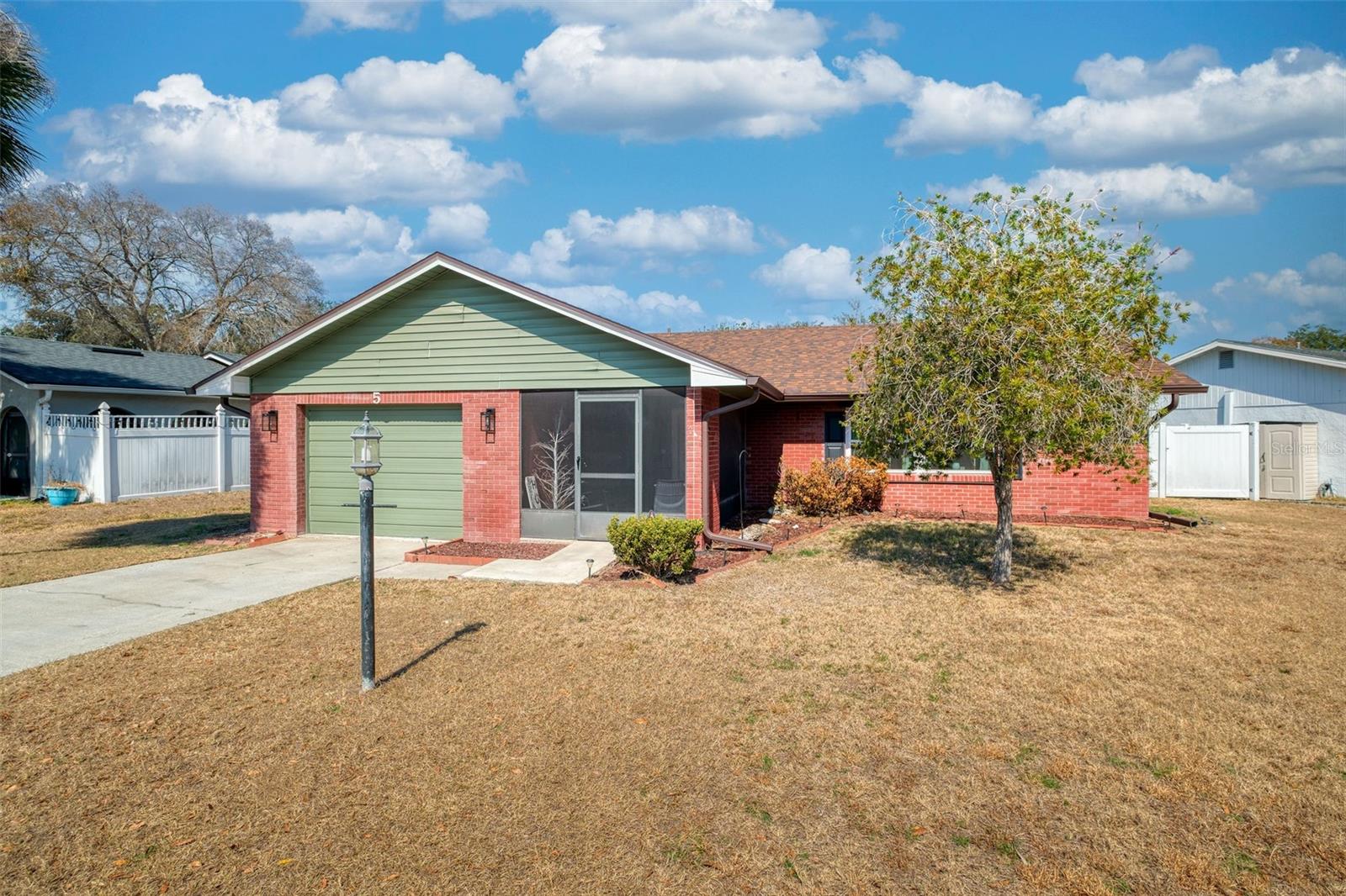 5 Sandalwood Drive, FL