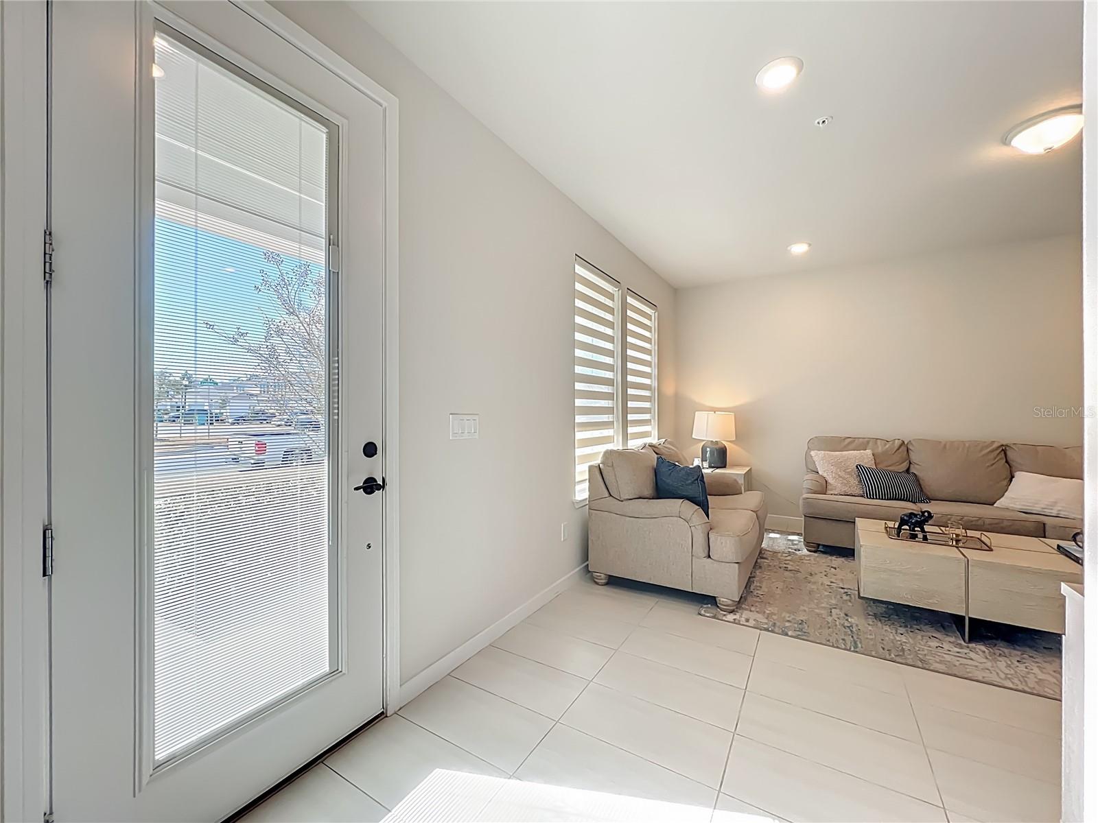 10976 Leafshore Loop, FL