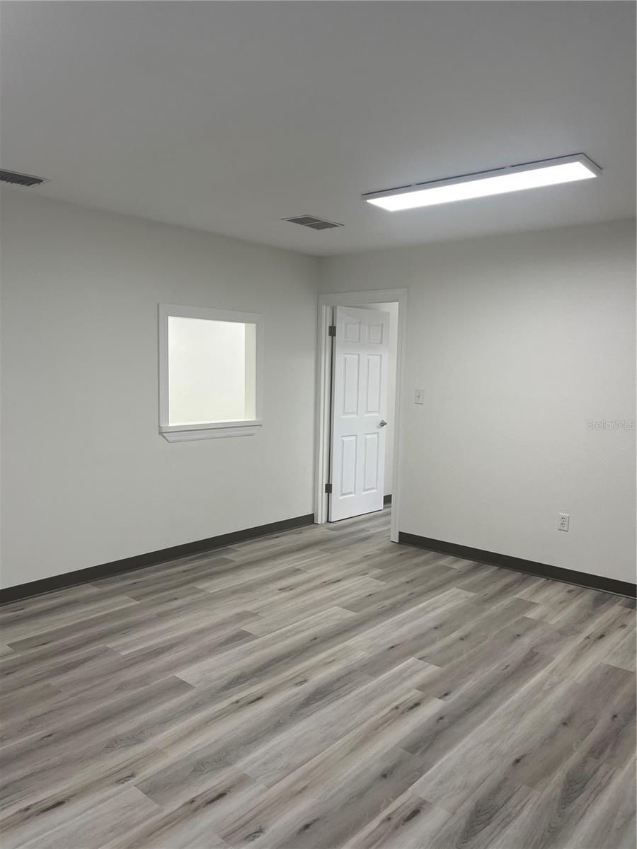 125 W Plymouth Ave, Ste. 121 Road, FL