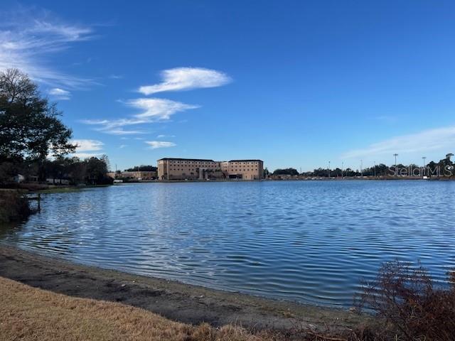 635 Lake Holloway Boulevard, FL