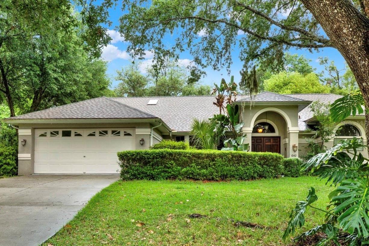 642 Erin Way, FL